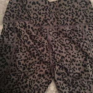 Size small- brown/black animal print ankle length leggings